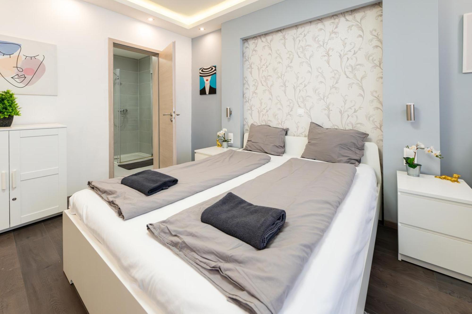Rumbach 2022 Modern Apartment Boedapest Buitenkant foto
