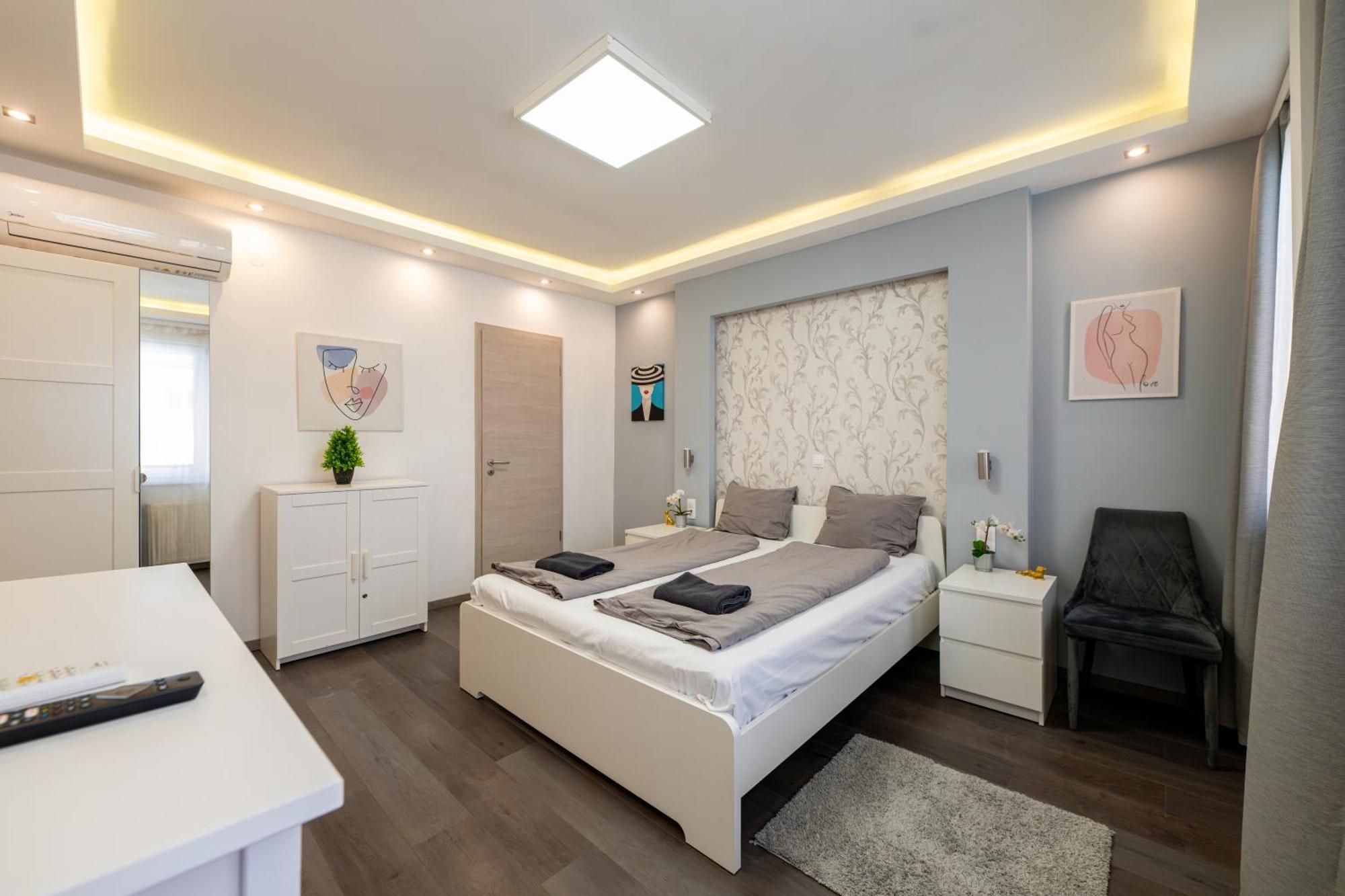 Rumbach 2022 Modern Apartment Boedapest Buitenkant foto